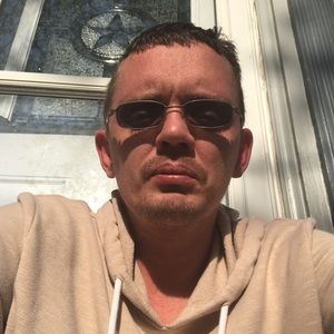 Meet your Posher, Aaron